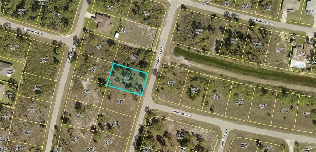 LEHIGH ACRES - Land