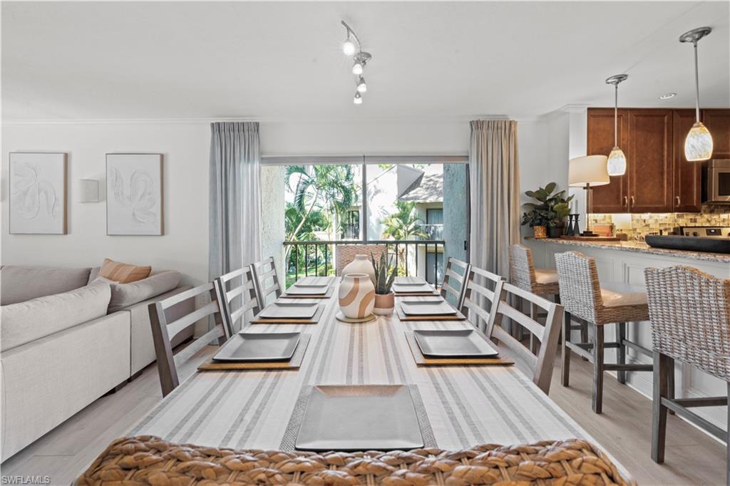 DOVE HOLLOW - Residential