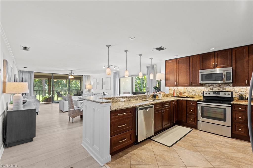 DOVE HOLLOW - Residential