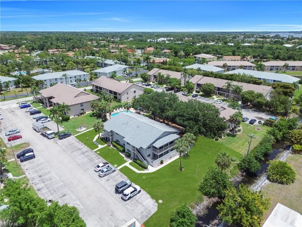 FOXMOOR VILLAGE CONDO - Residential