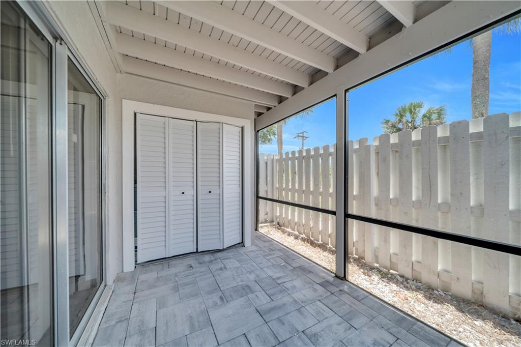FOXMOOR VILLAGE CONDO - Residential