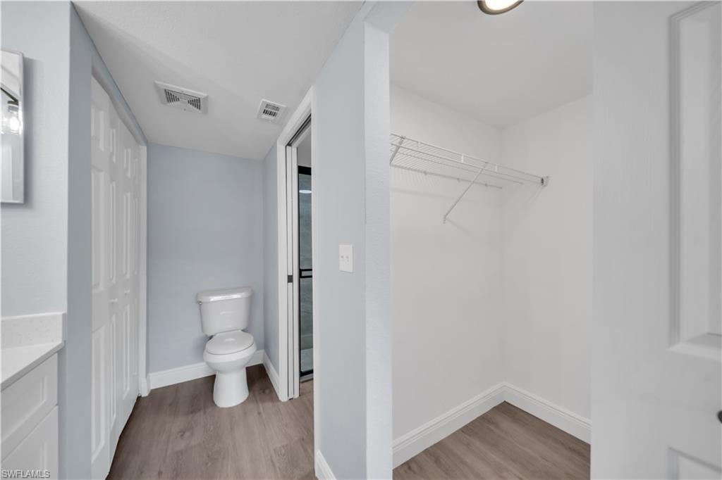 FOXMOOR VILLAGE CONDO - Residential