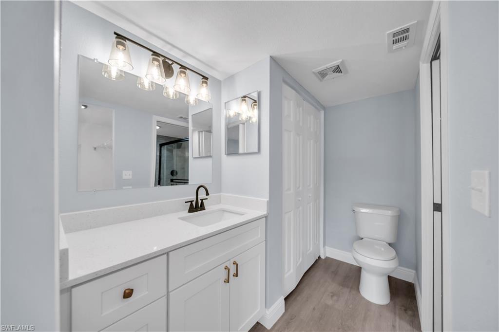 FOXMOOR VILLAGE CONDO - Residential
