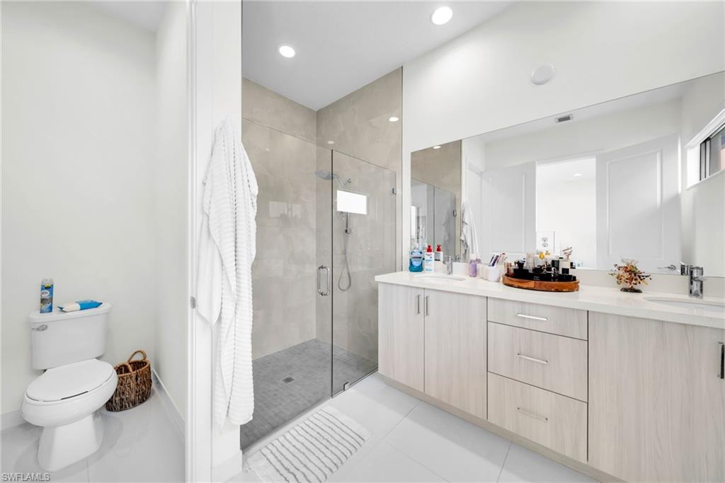 MAPLE RIDGE RESERVE - Residential Lease