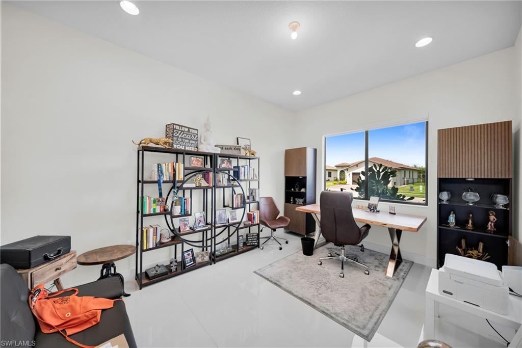 MAPLE RIDGE RESERVE - Residential Lease