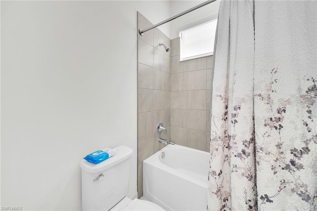 MAPLE RIDGE RESERVE - Residential Lease