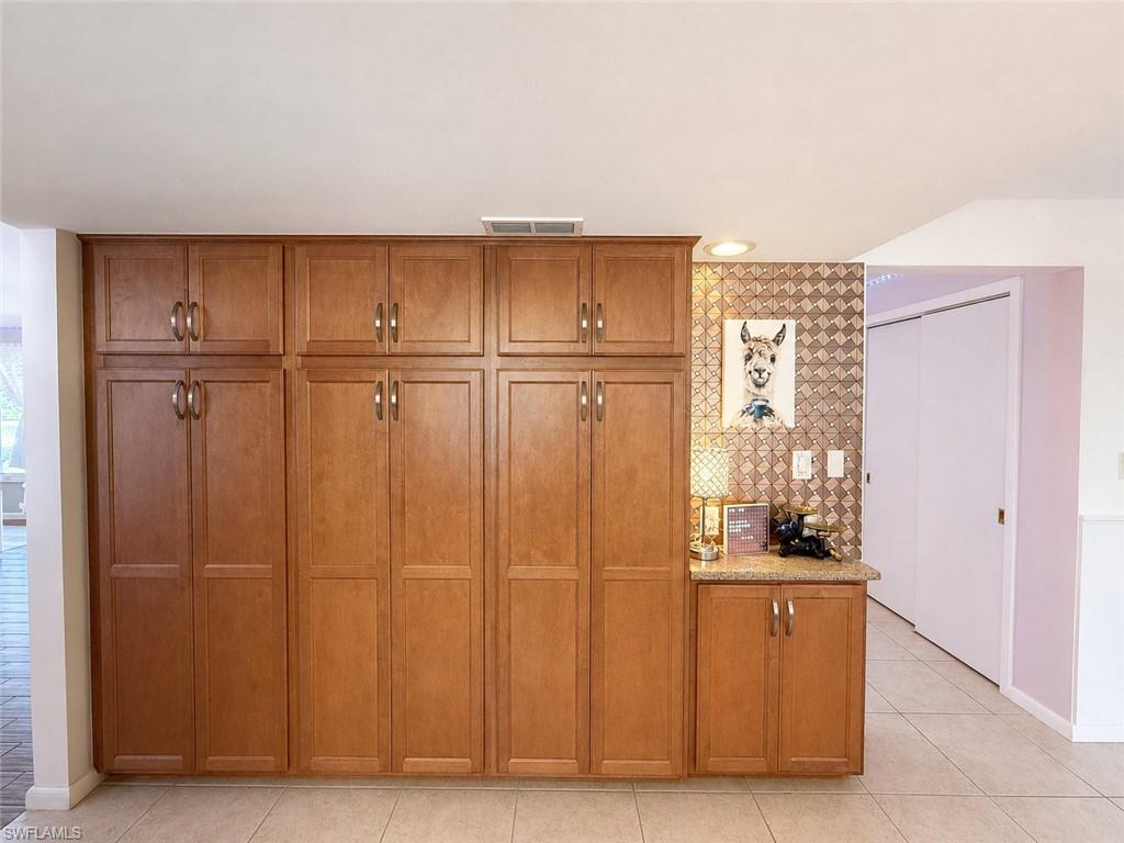 TANGLEWOOD - Residential