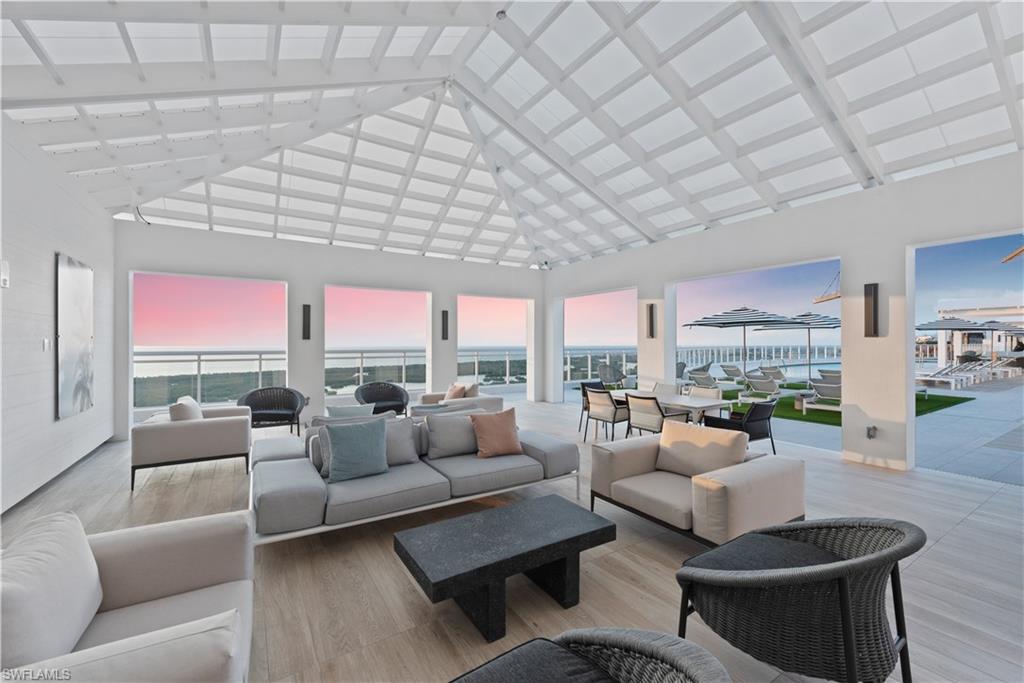 KALEA BAY TOWER 300 - Residential