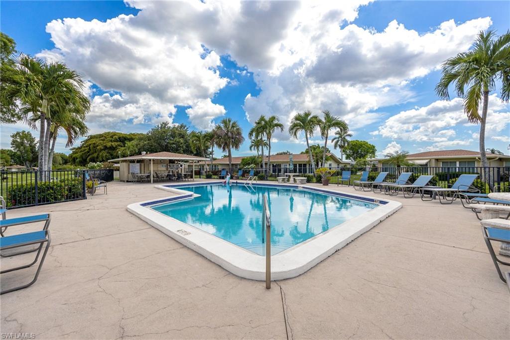 WHISKEY CREEK VILLAGE GREEN - Residential