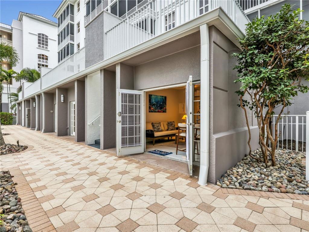 REGATTA - Residential Lease