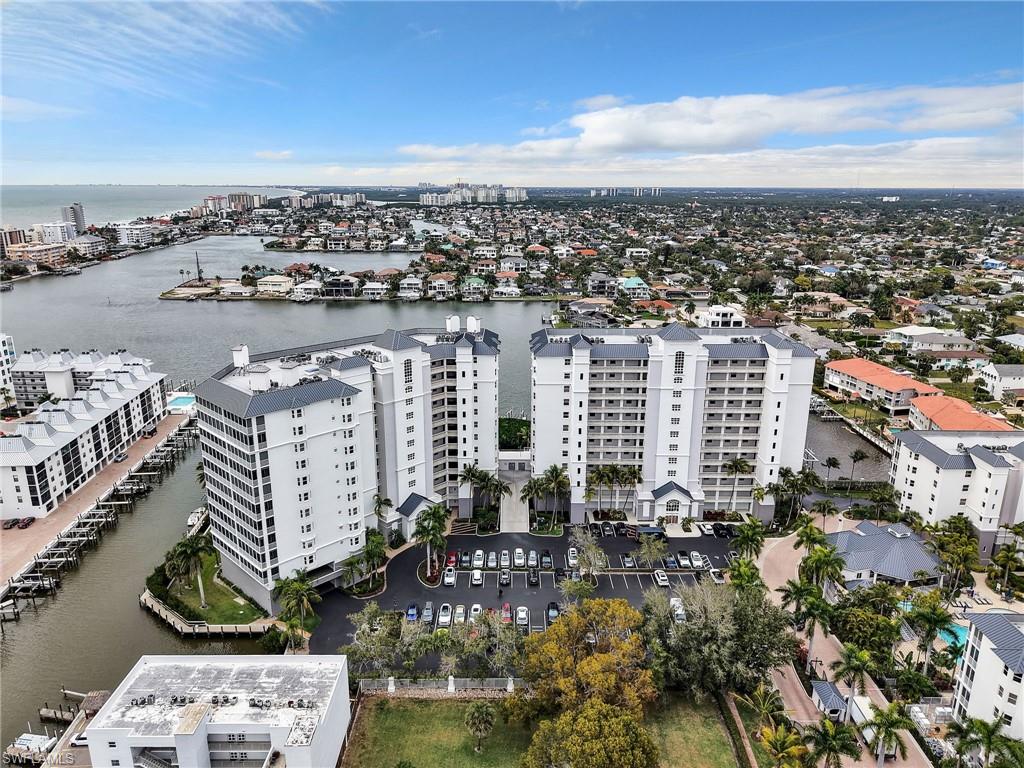 REGATTA - Residential Lease