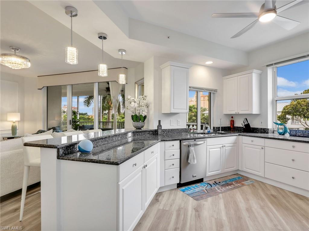 REGATTA - Residential Lease