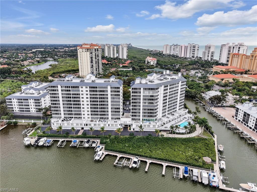REGATTA - Residential Lease