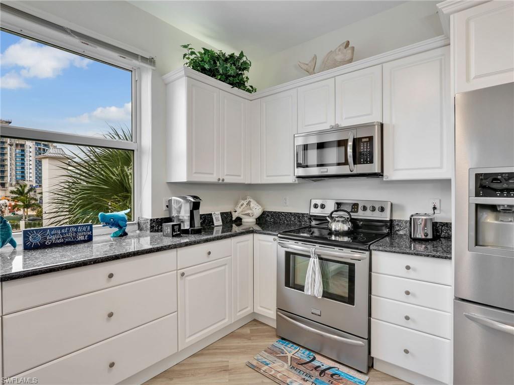 REGATTA - Residential Lease