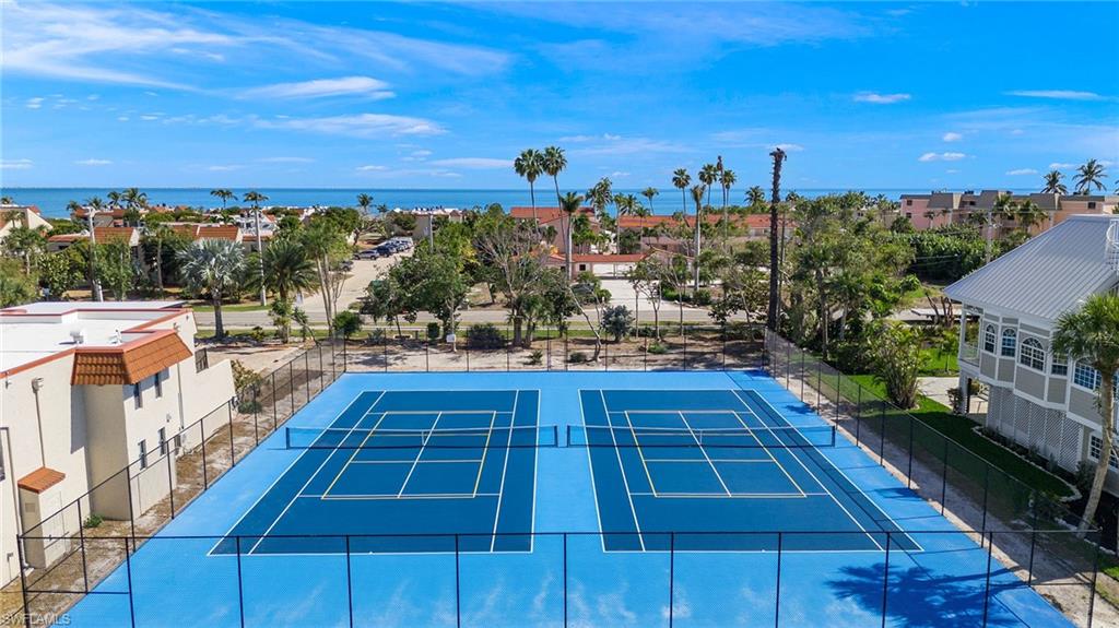 SANIBEL MOORINGS CONDO - Residential