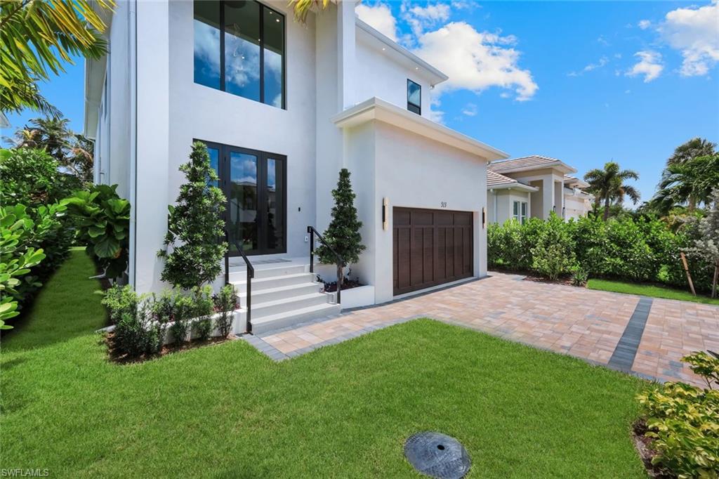 NAPLES PARK - Residential