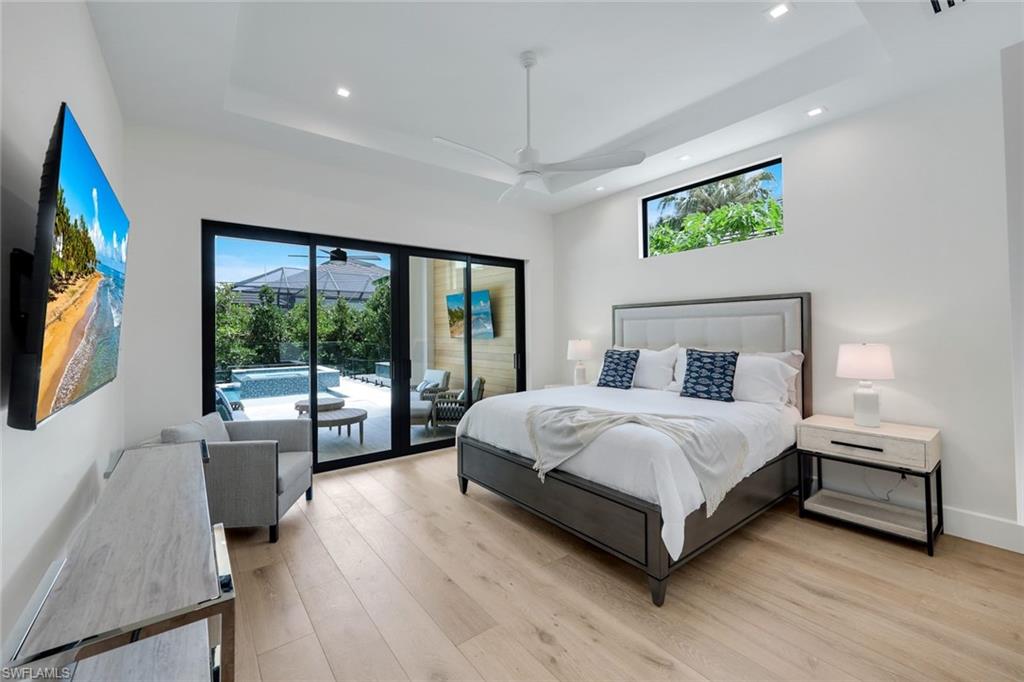 NAPLES PARK - Residential