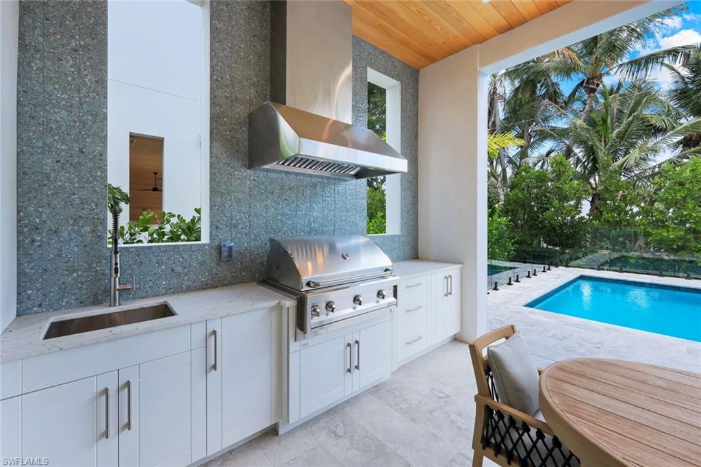 NAPLES PARK - Residential