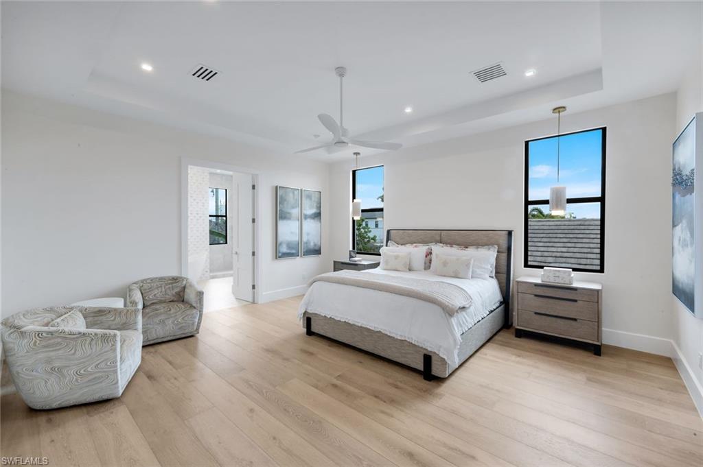 NAPLES PARK - Residential