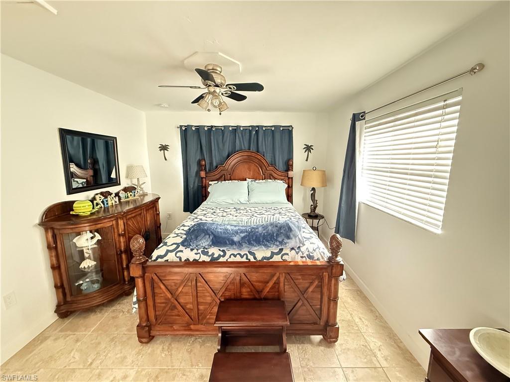 ROYAL HARBOR - Residential Lease