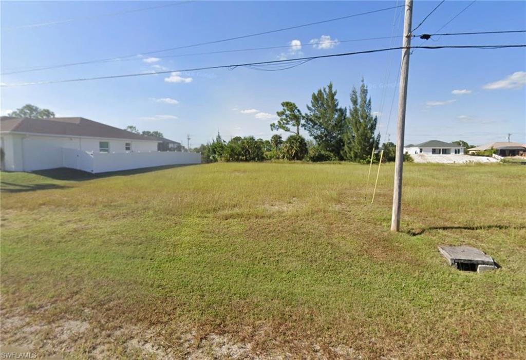 CAPE CORAL - Land