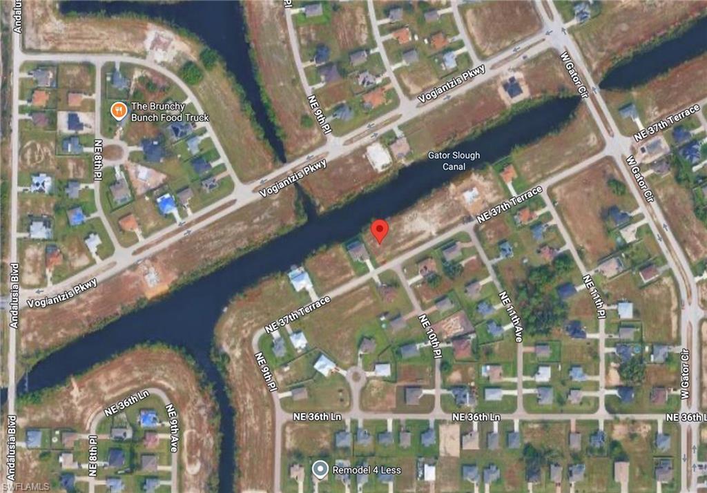 CAPE CORAL - Land