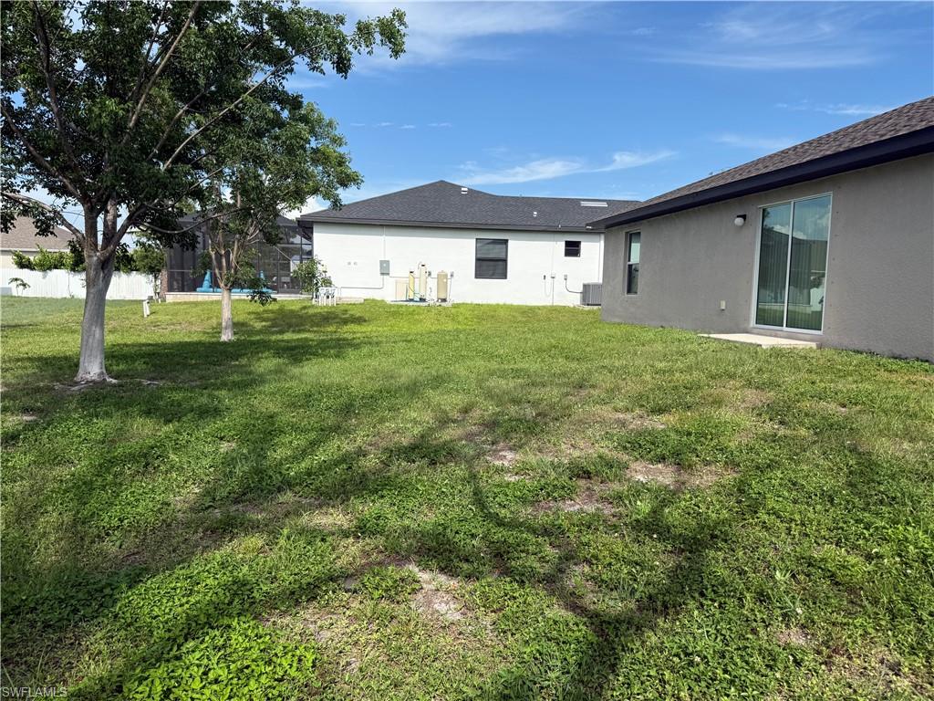 CAPE CORAL - Residential