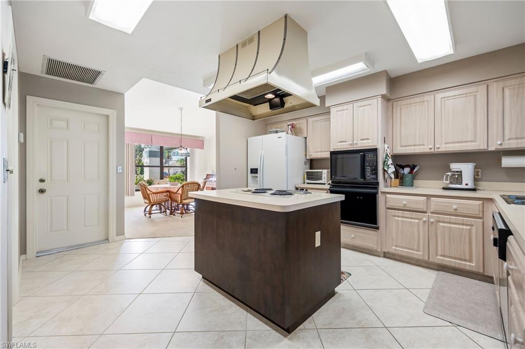 EAGLE RIDGE - Residential
