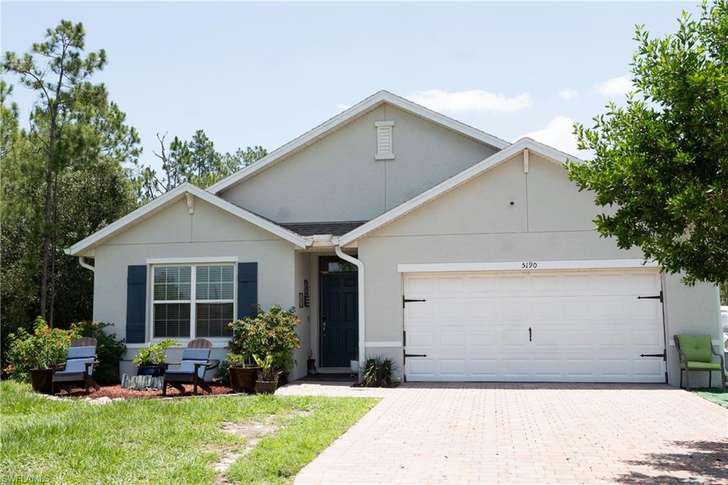 GOLDEN GATE ESTATES - Residential