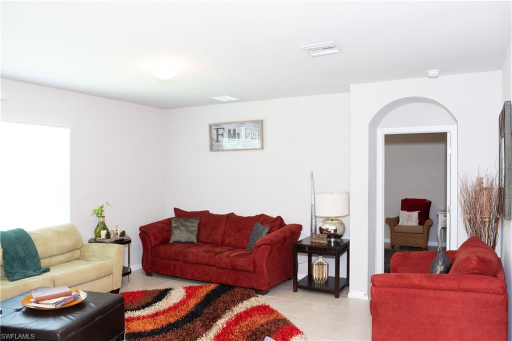 GOLDEN GATE ESTATES - Residential