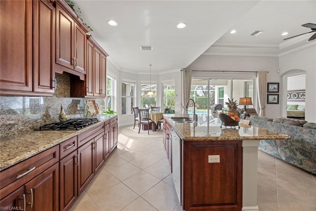THE RESERVE AT ESTERO - Residential