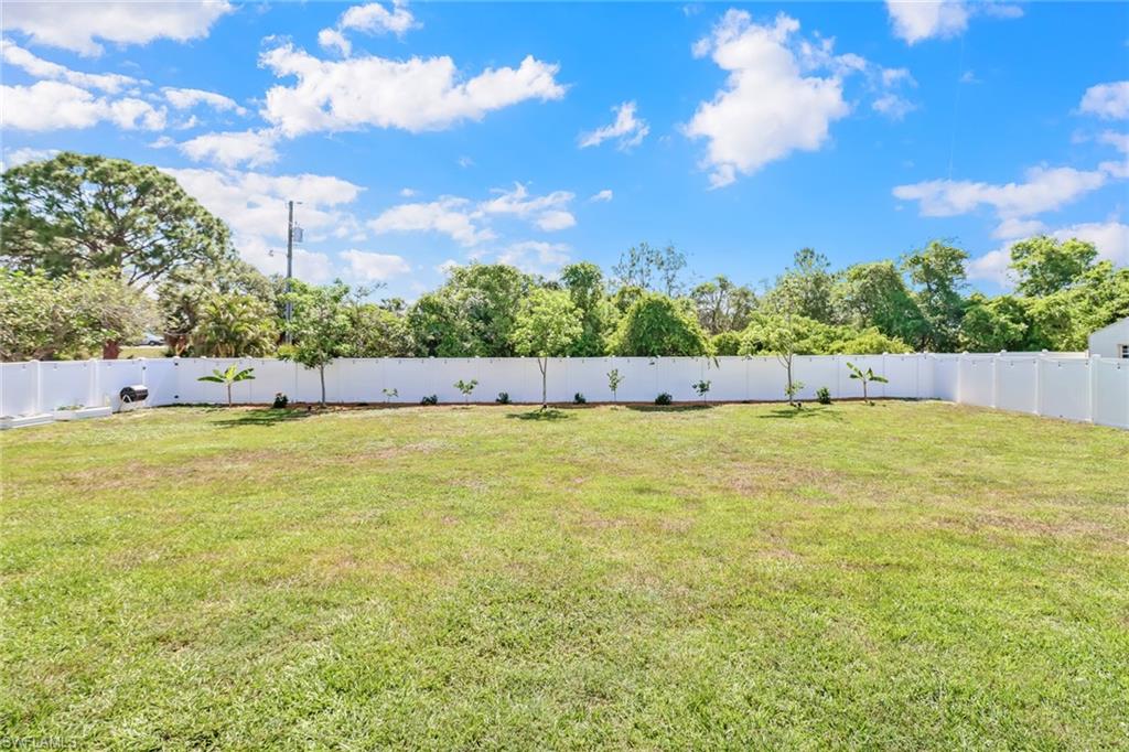 PINECREST HAVEN - Residential