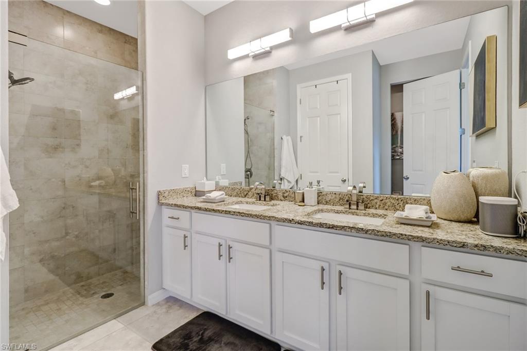 PINECREST HAVEN - Residential