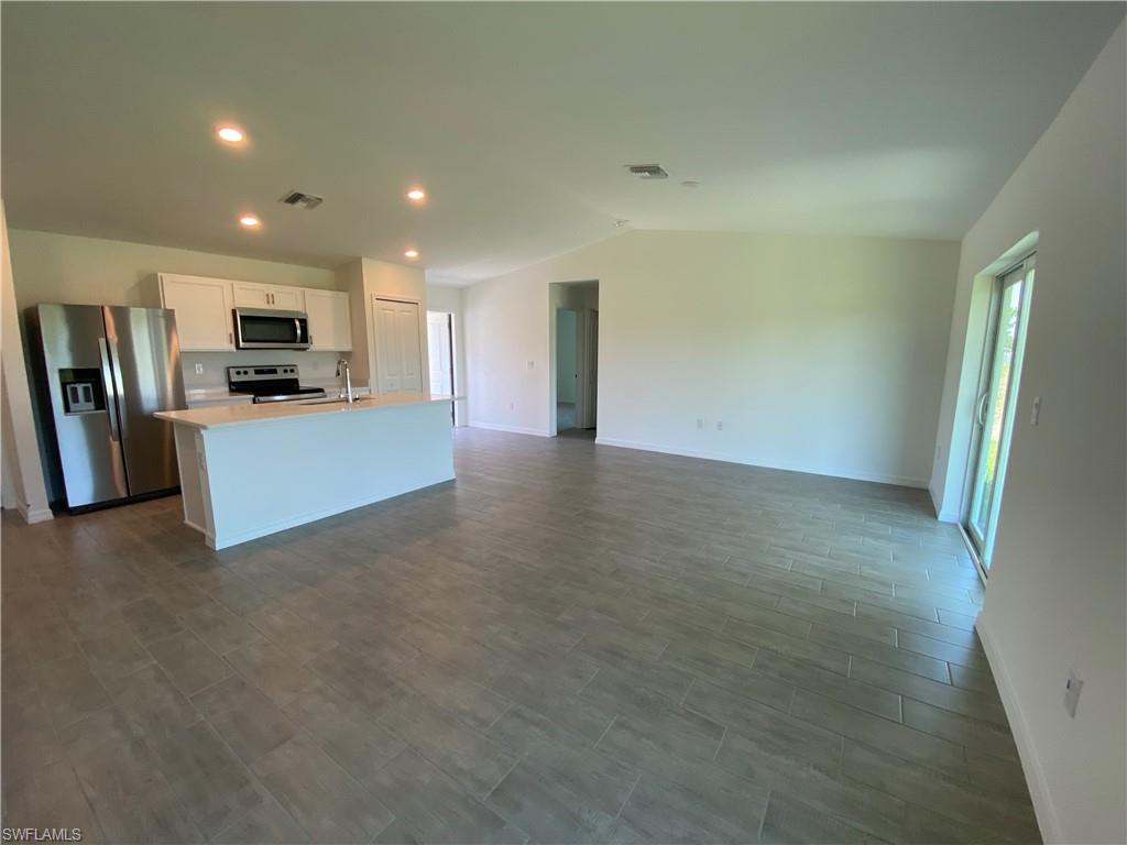 CAPE CORAL - Residential Lease
