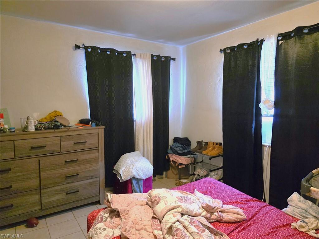CARVER PARK - Residential Income