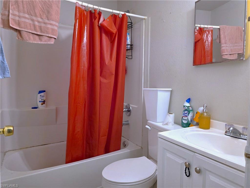 CARVER PARK - Residential Income