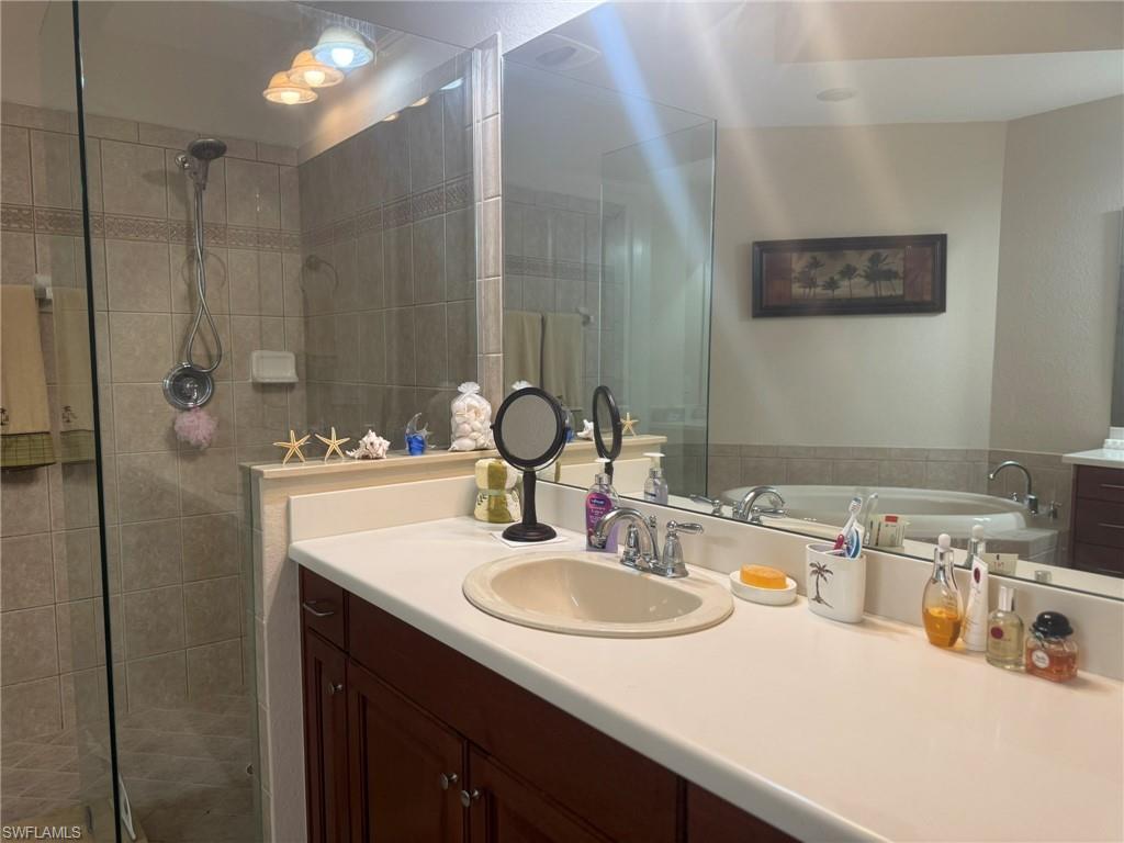 BOCA LAGO - Residential