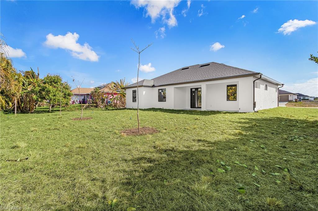 CAPE CORAL - Residential