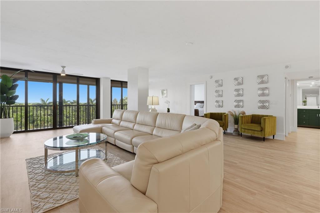 STRATFORD - Residential Lease