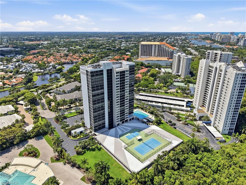 STRATFORD - Residential Lease