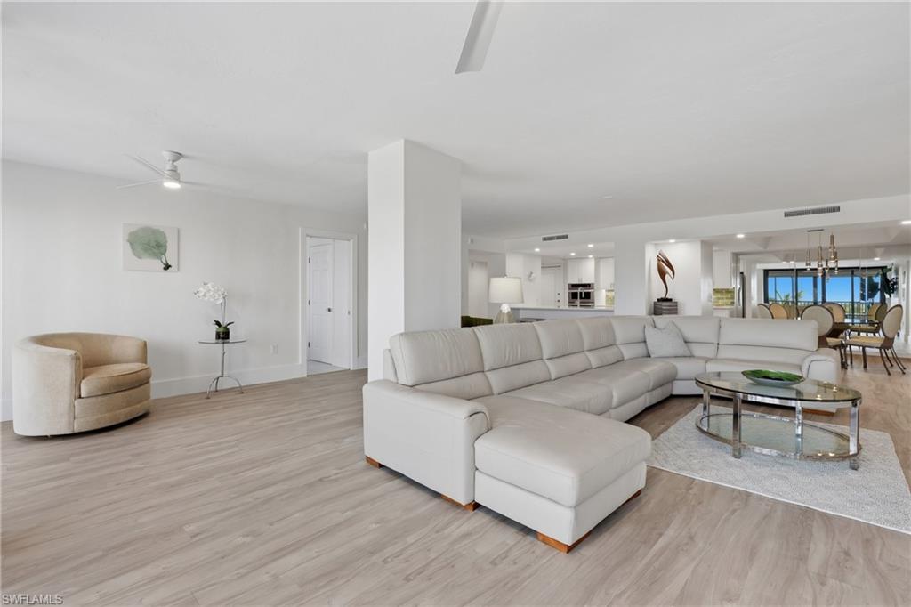 STRATFORD - Residential Lease