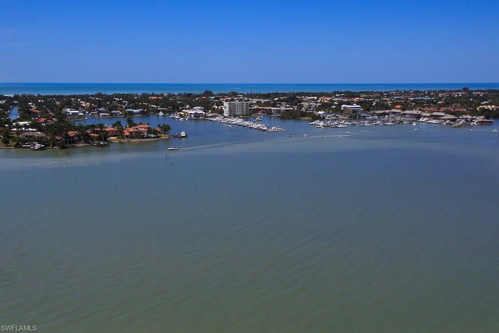 ROYAL HARBOR - Residential