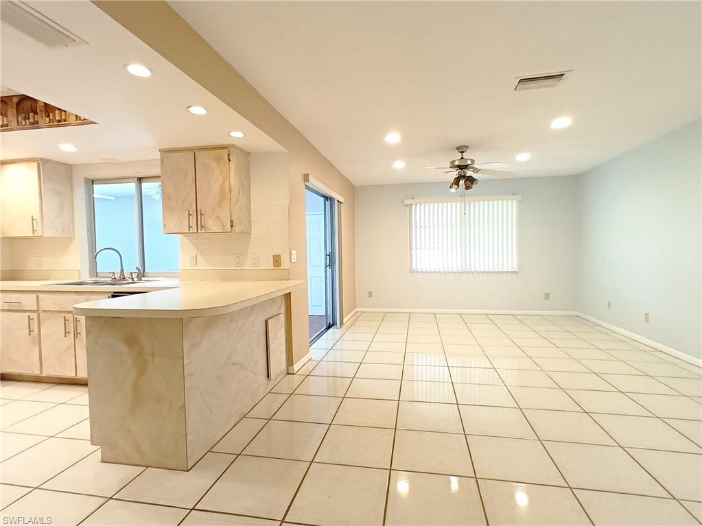 CAPE CORAL - Residential Lease