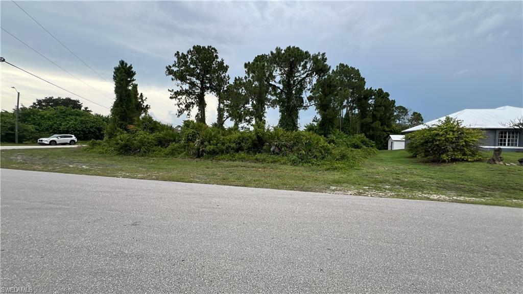 LEHIGH ACRES - Land