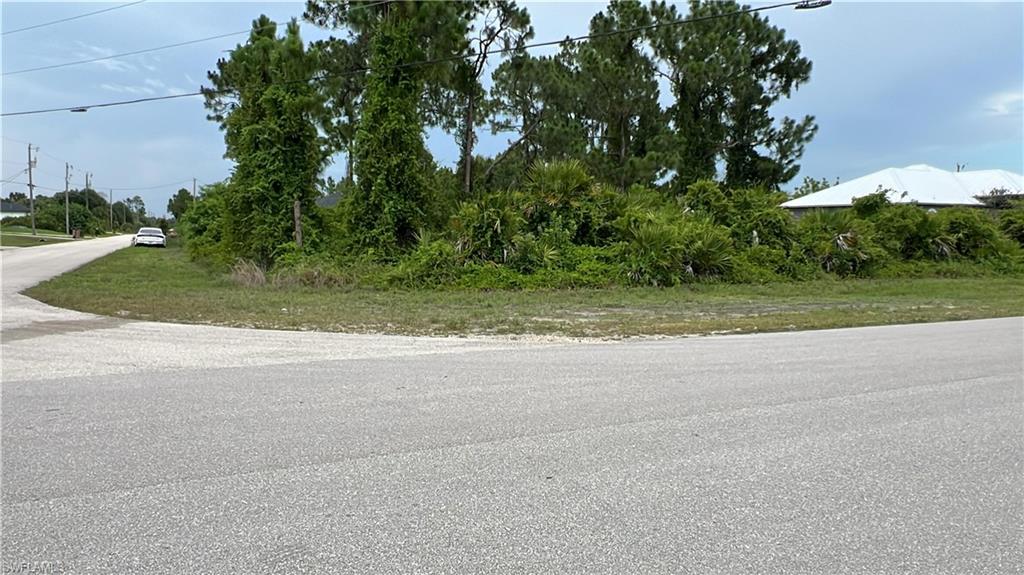 LEHIGH ACRES - Land
