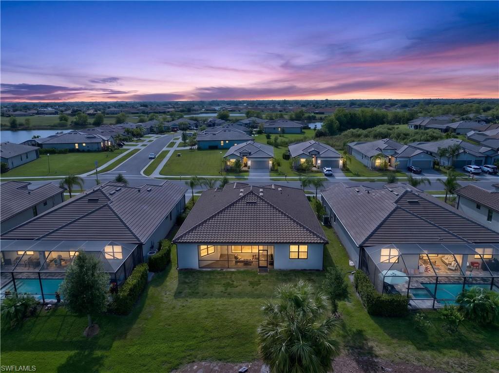 VALENCIA COUNTRY CLUB - Residential Lease