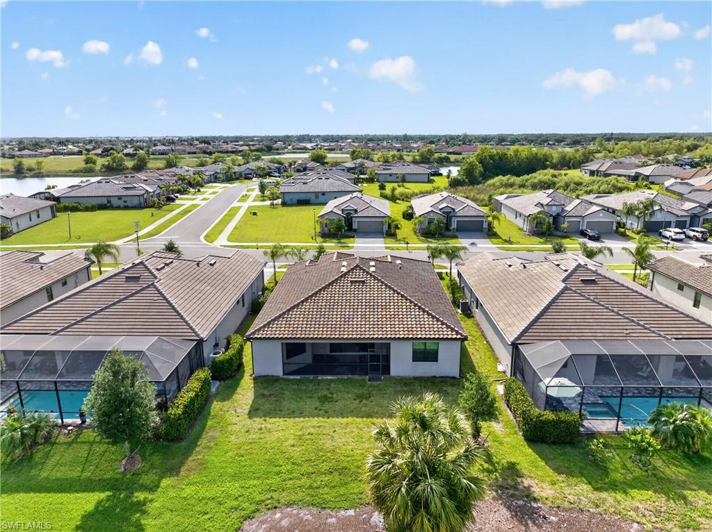VALENCIA COUNTRY CLUB - Residential Lease