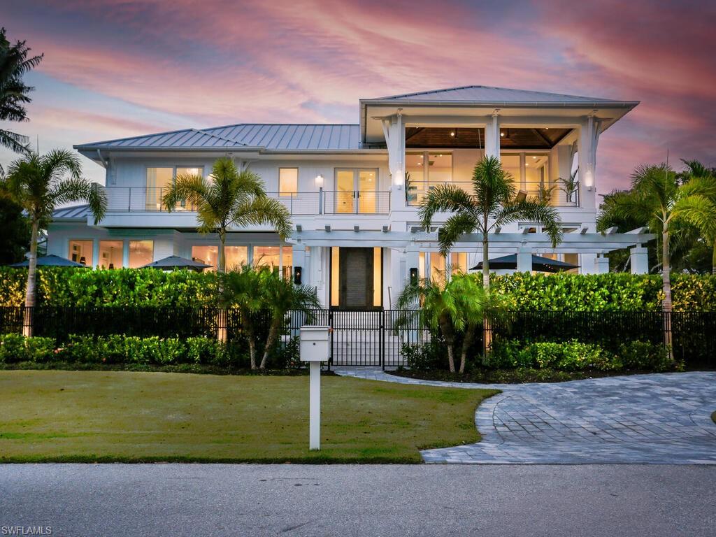 OLDE NAPLES - Residential