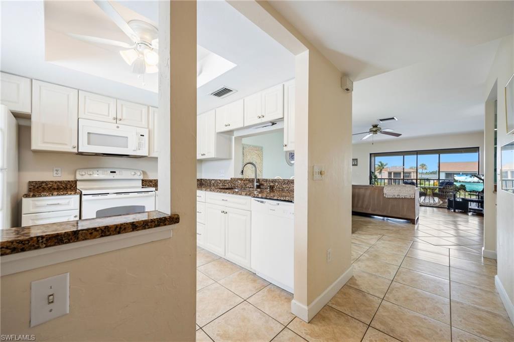 HARBOURTOWNE OF CAPE CORAL - Residential