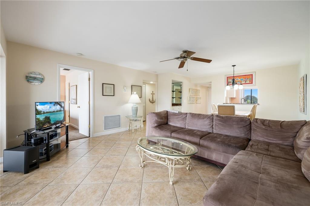 HARBOURTOWNE OF CAPE CORAL - Residential